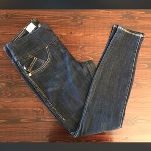 Rock & Republic Fever Pull-On Legging